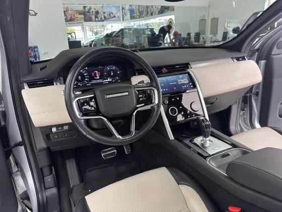 LAND ROVER DISCOVERY SPORT 2.0 D200 TURBO DIESEL R-DYNAMIC SE AUTOMÁTICO
